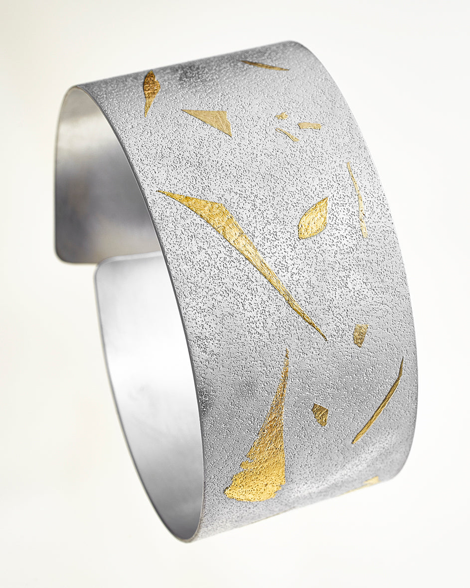 WHITE bracelet